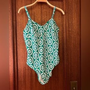 Cute suit with empire waist